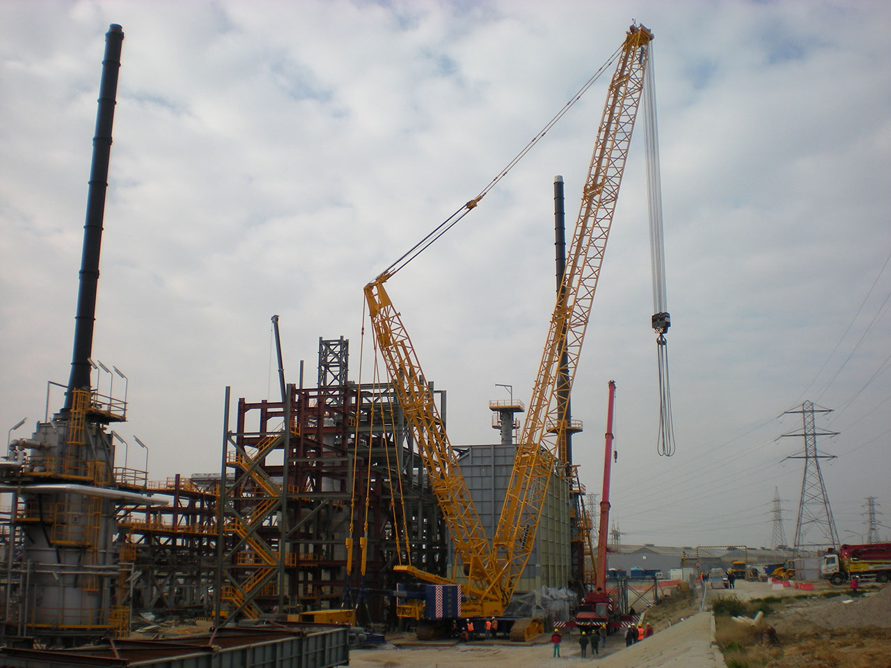 Thessaloniki Refinery Upgrade _ Mechanical works for Equipment and Steel Structure Erection in CCR Unit