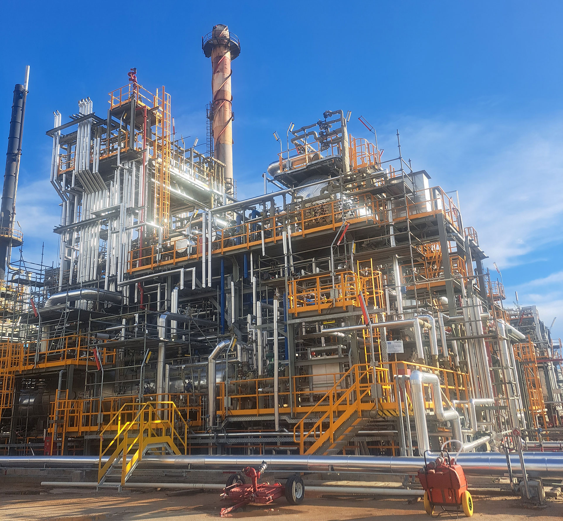 Greenfield & brownfield erection works of Sulphur recovery unit & interconnection works